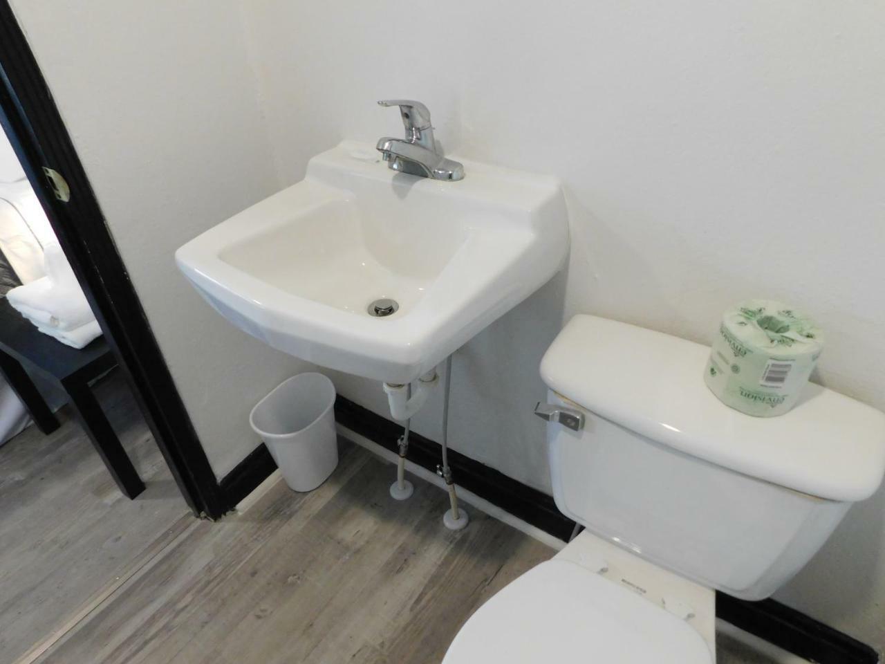 Spruce Pine Inn 외부 사진